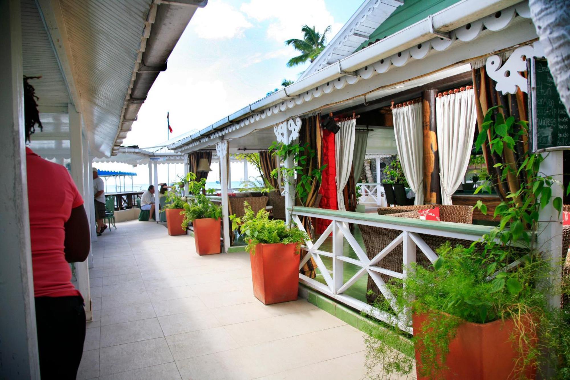 Marigot Beach Club & Dive Resort Экстерьер фото