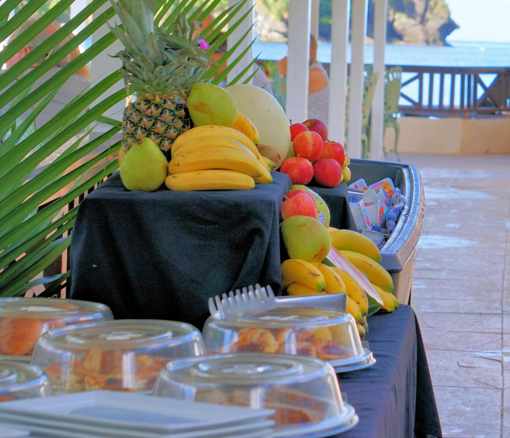 Marigot Beach Club & Dive Resort Экстерьер фото